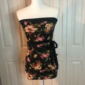 Black floral tube top, Small